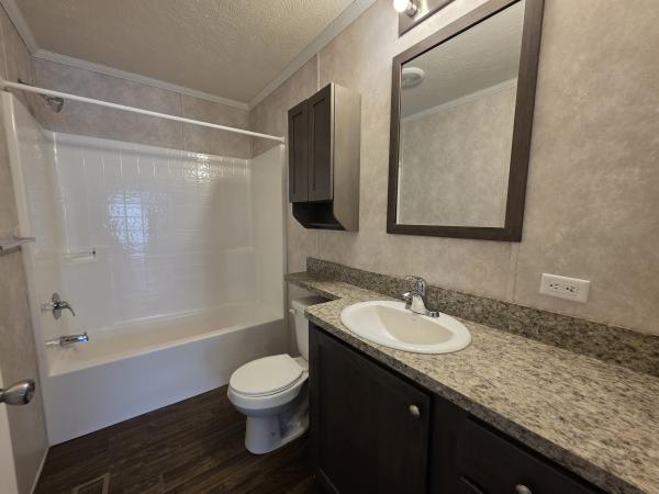 2022 Fairmont 430LE28523D Mobile Home
