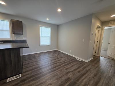 Photo 3 of 9 of home located at 921 Kathy Circle Flint, MI 48506