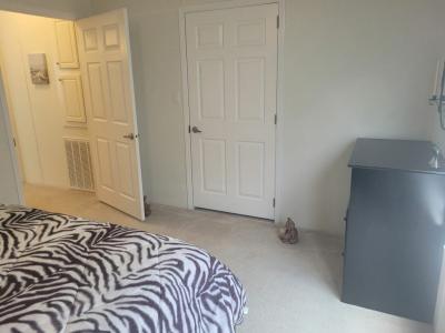 Photo 5 of 20 of home located at 5820 Naples Dr Zephyrhills, FL 33540