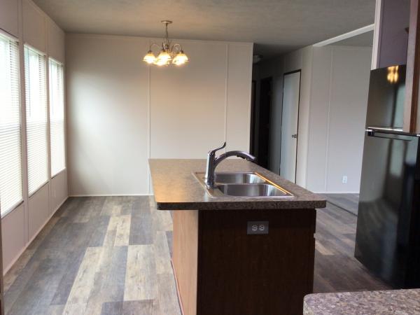 2010 Clayton UNK Mobile Home