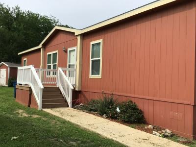 Mobile Home at 162 Granite Run Dr New Braunfels, TX 78130