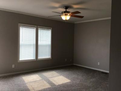 Photo 4 of 5 of home located at 162 Granite Run Dr New Braunfels, TX 78130