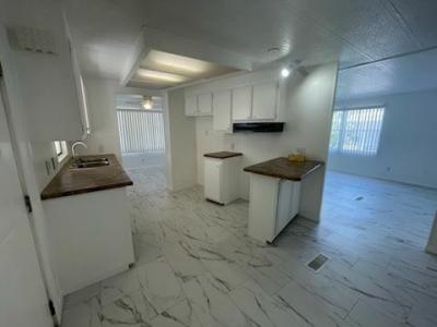 Photo 2 of 15 of home located at 154 Hibiscus Drive Leesburg, FL 34788