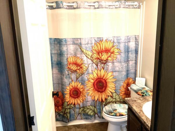 2017 Adventure Mobile Home