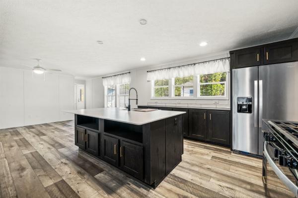 2026 Colony 48  Home