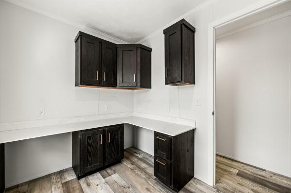 2026 Colony 48  Home