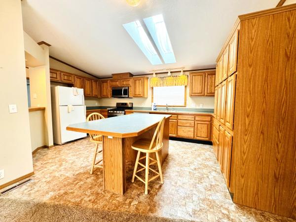 2000 Skyline D4330252MBA Mobile Home