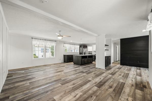 2026 Colony 48  Home