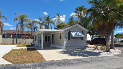 Photo 2 of 13 of home located at 37251 Chancey Road, Site 019 Zephyrhills, FL 33541