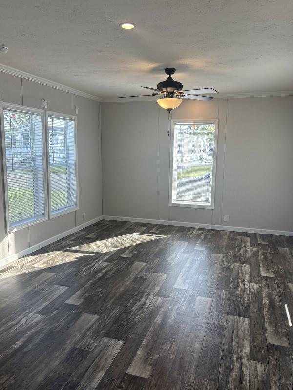 2025 Skyline 33C826 (w/Porch) Mobile Home