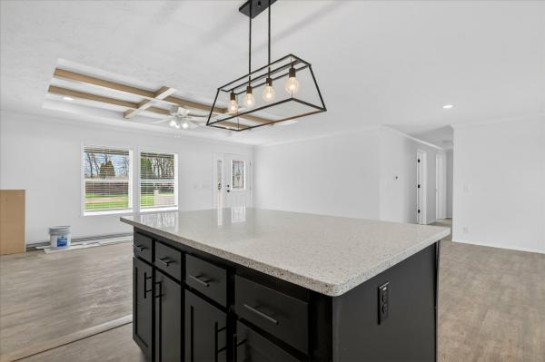 2026 Adventure 35 4603QT  Home