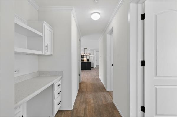 2026 Adventure 35 4603QT  Home