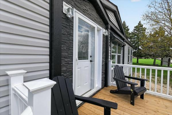 2026 Adventure 35 4603QT  Home
