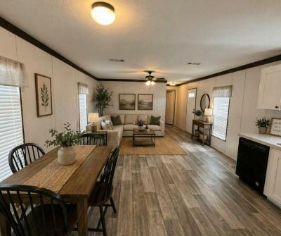 Photo 2 of 23 of home located at 31 Park Place Estates Arcadia, FL 34266
