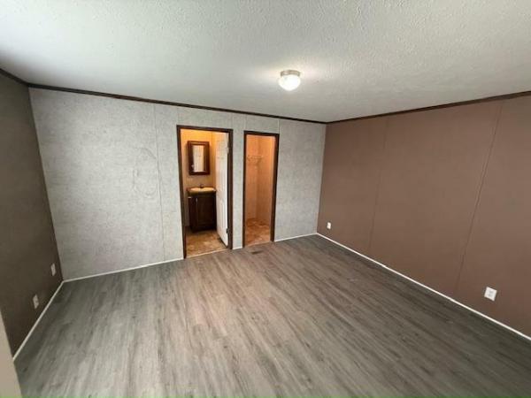 2016 REDMAN RA1670201  Home