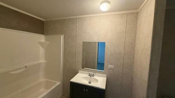 2016 REDMAN RA1470205  Home