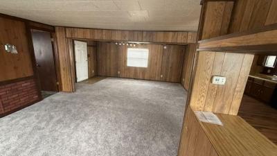 Photo 5 of 11 of home located at 6200 Brookville Road, Lot #38 Indianapolis, IN 46219