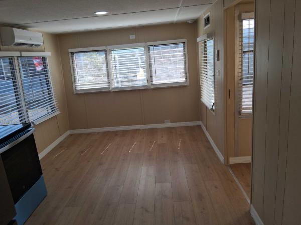 1958 WHITE  Home