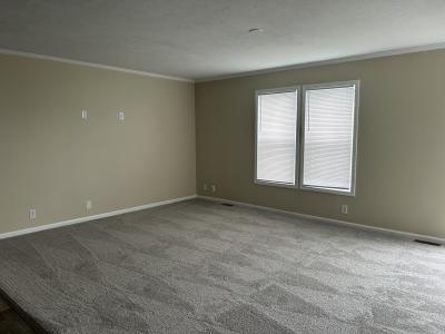 Photo 4 of 14 of home located at 26 Petersburg Ln West Chester, OH 45069