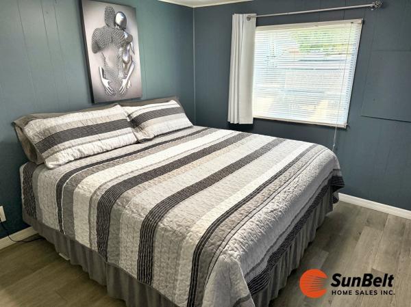 1974 SKYL Mobile Home