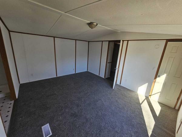 1996 Mobile Home