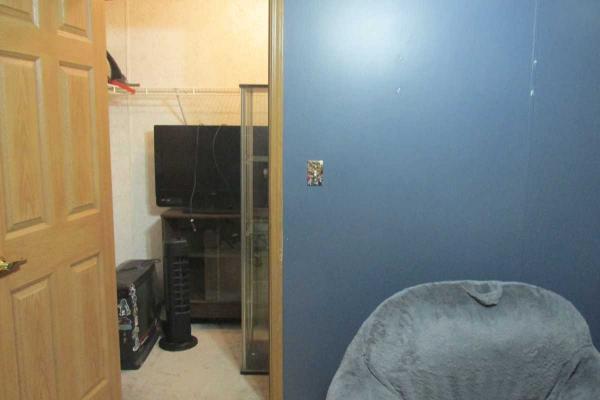 2000 Hart Mobile Home