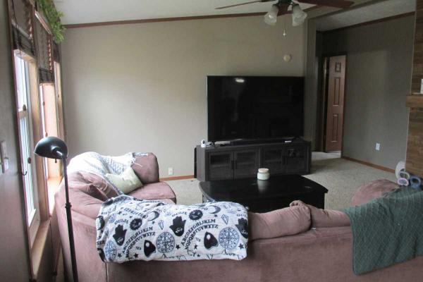 2000 Hart Mobile Home