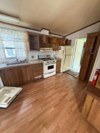 1987 Schult Manufactured Home