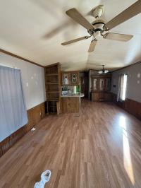 1987 Schult Manufactured Home