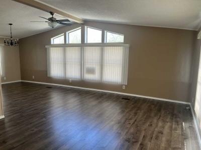 Photo 4 of 17 of home located at 723 La Badie Ct Rochester Hills, MI 48307