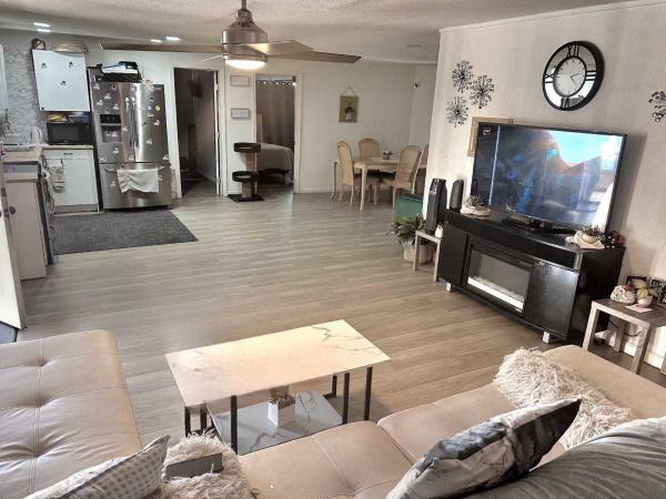 ALL AGE PARK Mobile Home For Sale