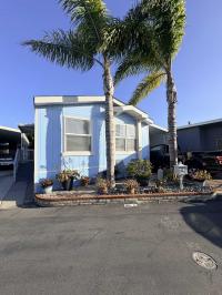 1998 Goldenwest 7704 Mobile Home