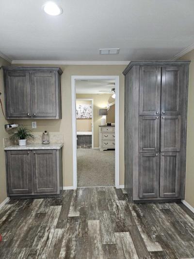 Photo 6 of 30 of home located at 141 Feed Lot Road Aledo, TX 76008