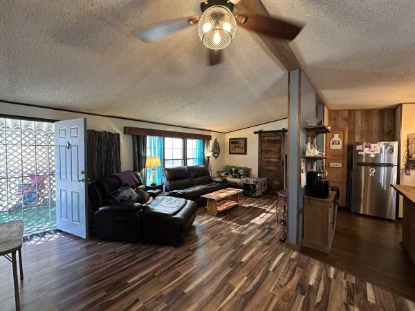 1988 CHAMPION Manufactured Home