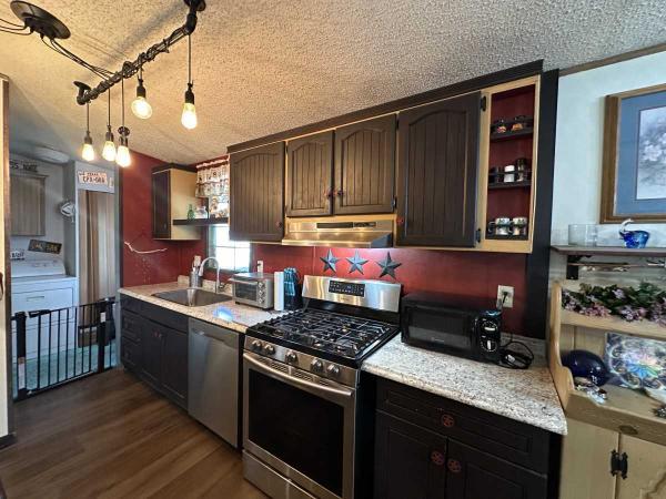 1988 CHAMPION Manufactured Home