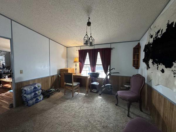 1988 CHAMPION Manufactured Home