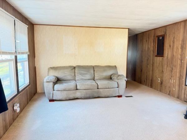 1983 Mobile Home