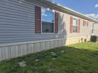 Photo 4 of 43 of home located at 28 Pheasant Glen Collinsville, IL 62234