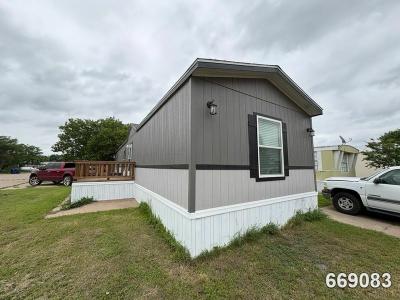 Mobile Home at Pine Meadows *See Funding Addy 3450 S Ih 35E #44 Waxahachie, TX 75165