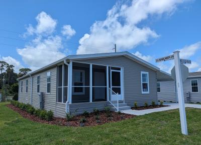 Mobile Home at 313 Belleza Blvd Edgewater, FL 32141