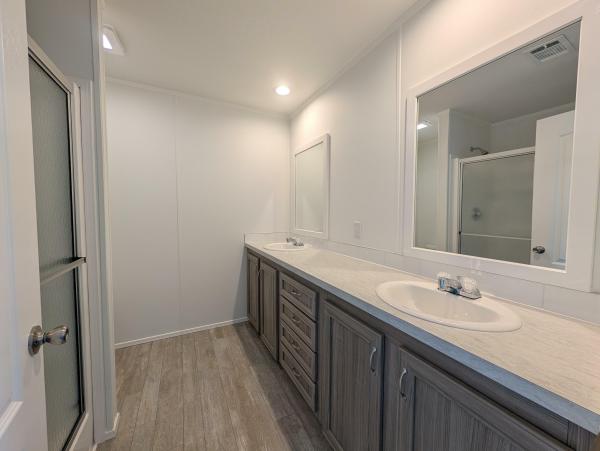 2026 Jacobsen Imperial LTD IMLT-45217B Mobile Home