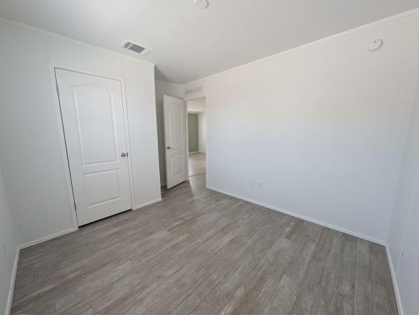 2026 Jacobsen Imperial LTD IMLT-45217B Mobile Home