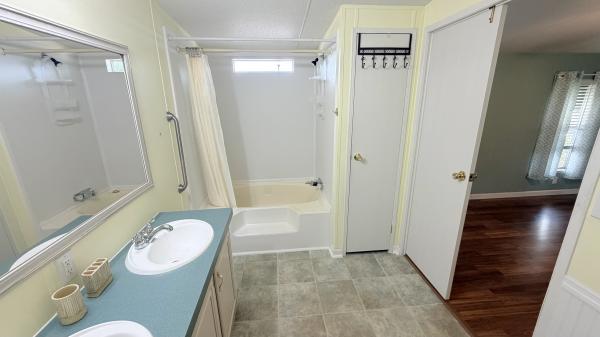 2002 SPRI SPRI Mobile Home