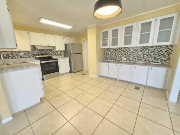 1982 SKYL Manufactured Home