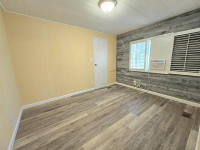 Photo 5 of 8 of home located at 1375 Pasadena Ave. S., #637 South Pasadena, FL 33707
