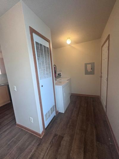 Photo 5 of 8 of home located at 46303 Chadsworth Macomb, MI 48044