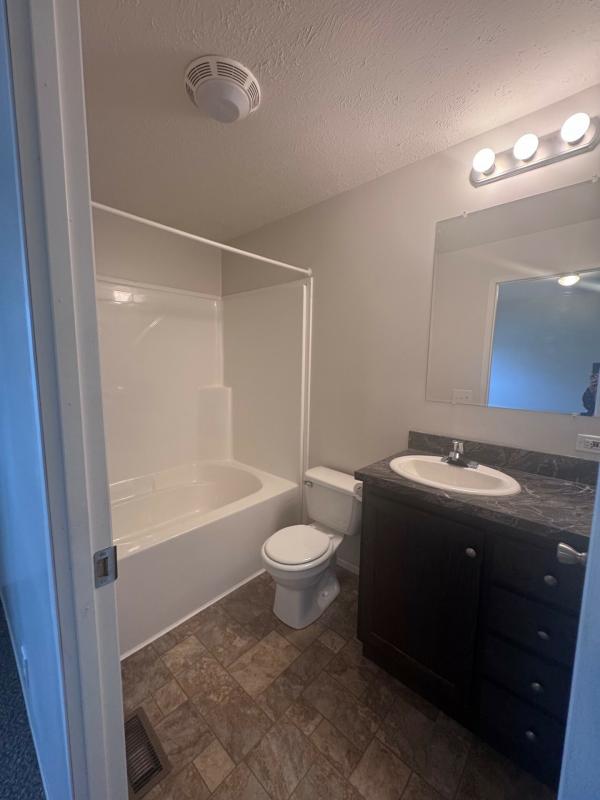 2017 Champion RA1670217 Mobile Home