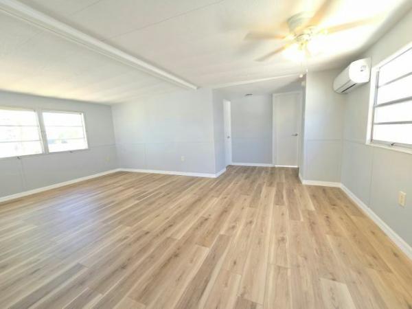 1968 SUNC Manufactured Home