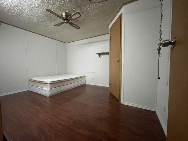 1984 Palm Harbor Palm Harbor Mobile Home