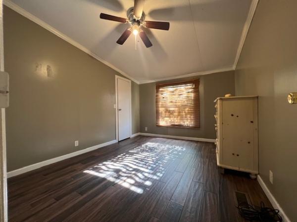 2000 Fleetwood Carriage Hill Mobile Home